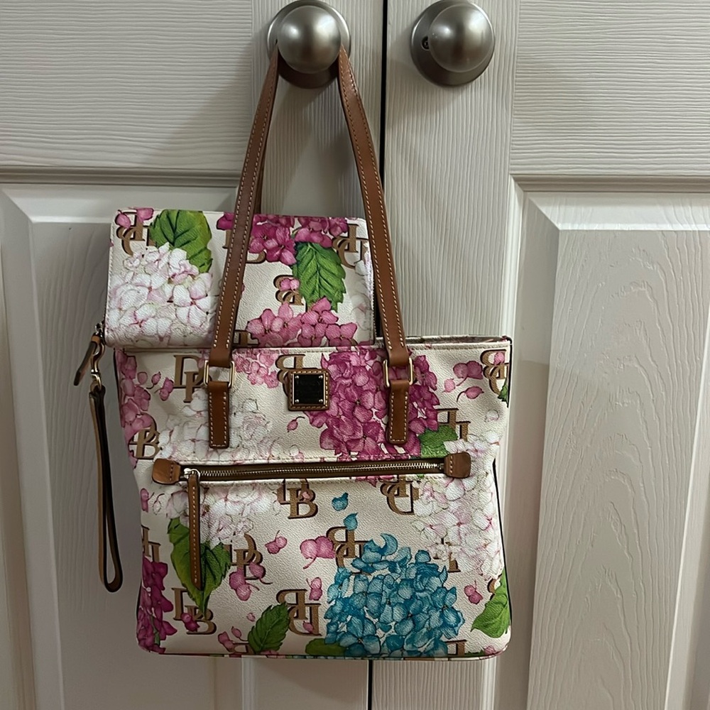 Dooney & Bourke White Floral Hydrangea Shoulder Tote with Brown Trim